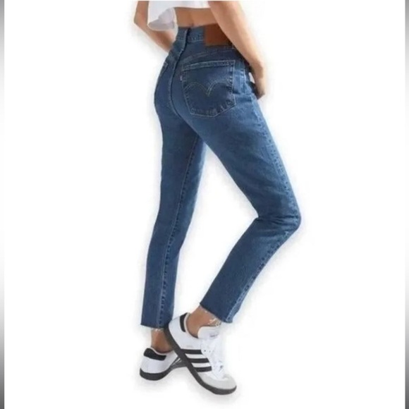 Levi's Denim - Levi’s Premium 501 S XX Big E High Rise Ankle Fray Size 29 in EUC